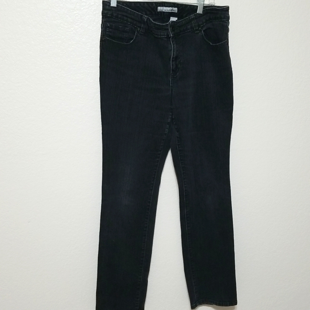 Chico's platinum size 1.5 or about Medium, dark denim.